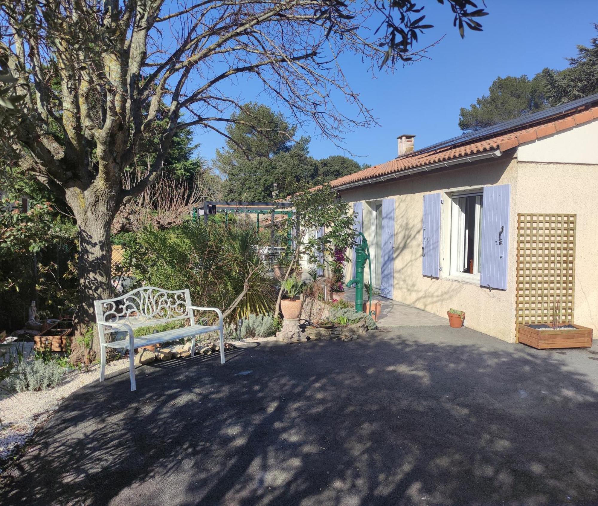 Villeneuve-lès-Avignon Le Jardin Des Rocailles - Villa 4 Chambres Climatisee Avec Piscine A Deux Pas D'Avignon מראה חיצוני תמונה