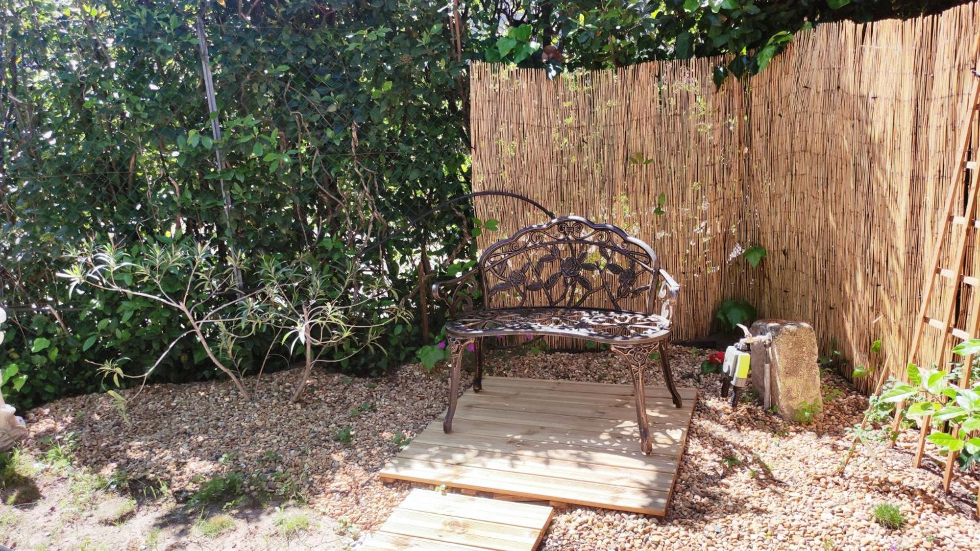 Villeneuve-lès-Avignon Le Jardin Des Rocailles - Villa 4 Chambres Climatisee Avec Piscine A Deux Pas D'Avignon מראה חיצוני תמונה