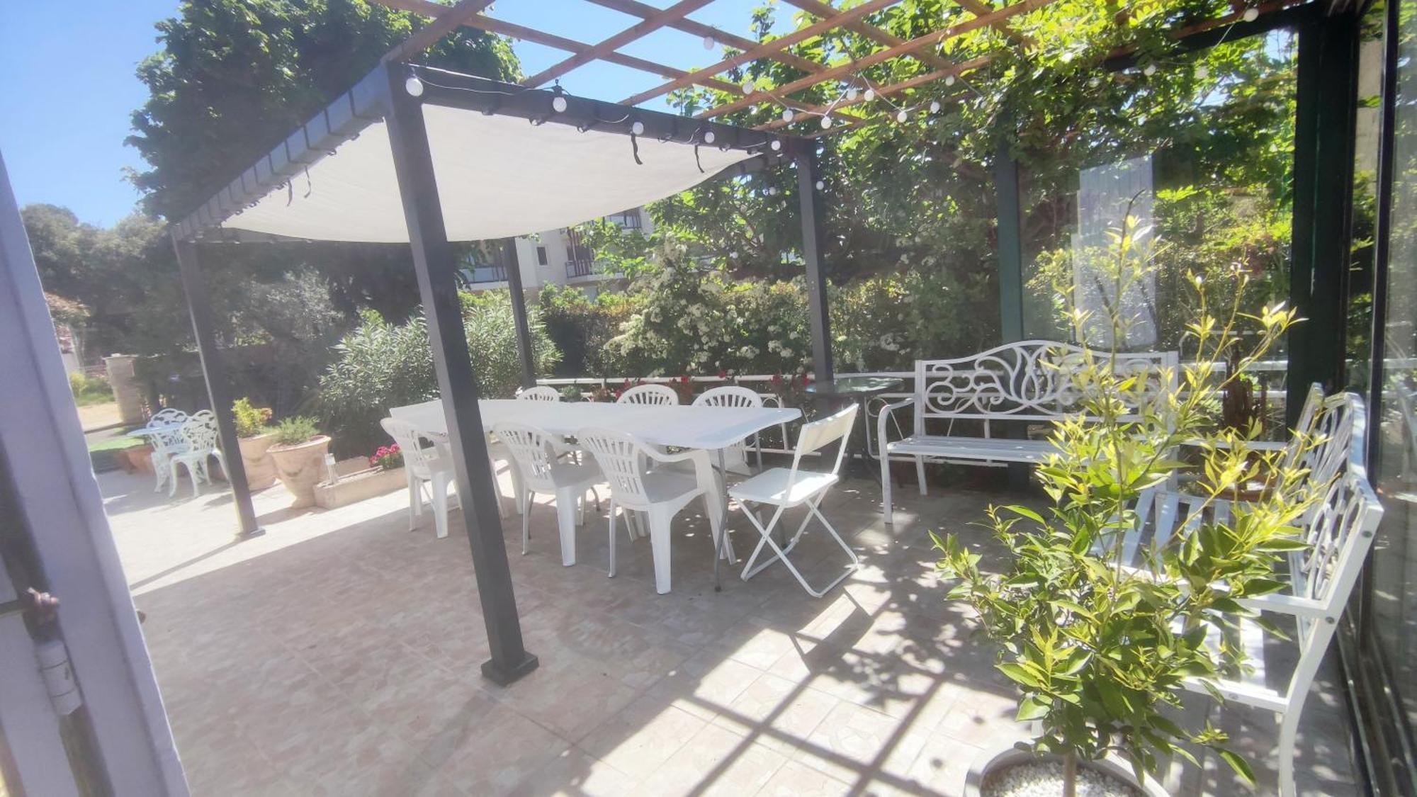 Villeneuve-lès-Avignon Le Jardin Des Rocailles - Villa 4 Chambres Climatisee Avec Piscine A Deux Pas D'Avignon מראה חיצוני תמונה